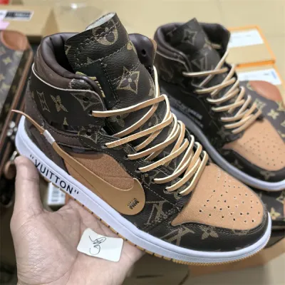 AIR JORDAN 1 BROWN-BLACK